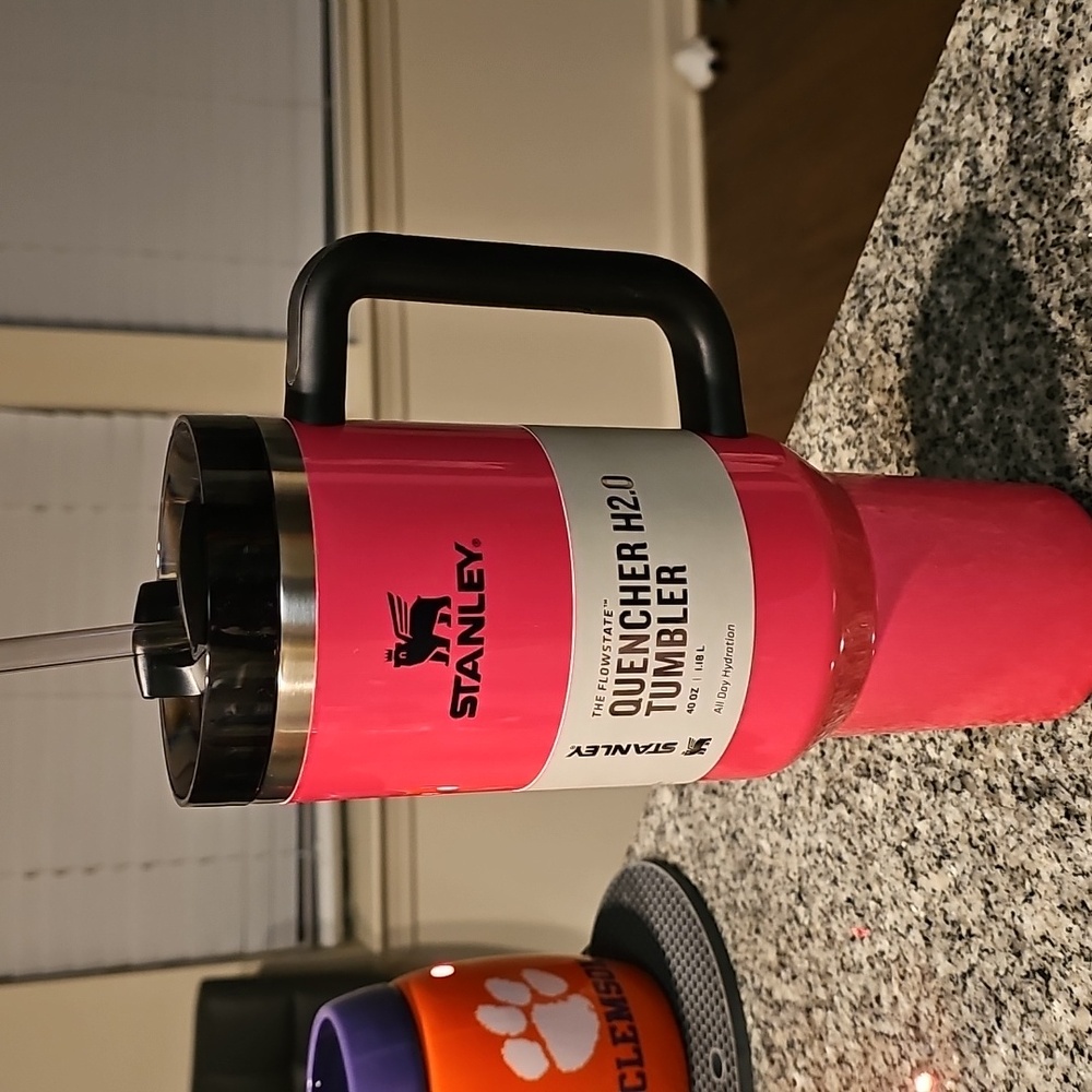 STANLEY ELECTRIC PINK 40 OZ TUMBLER
